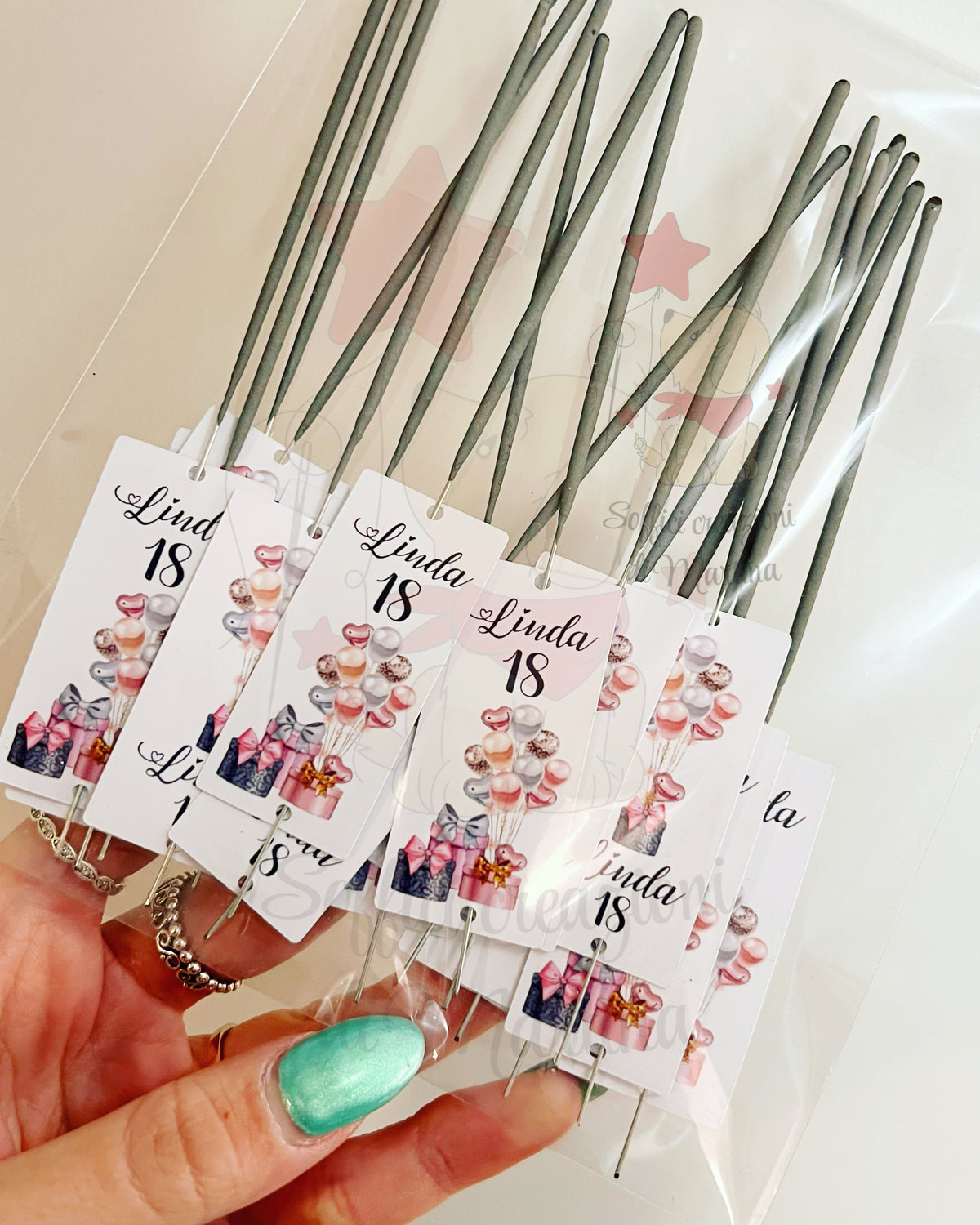 Sparkling stars for personalized parties