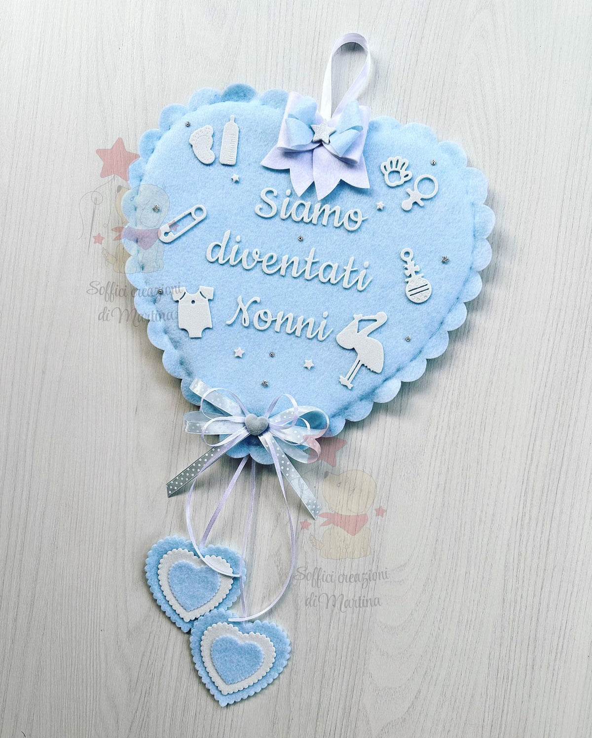Heart model birth bow